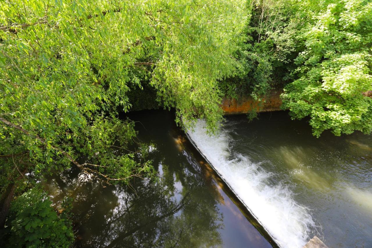 Yvoir Aux Berges Du Bocqヴィラ エクステリア 写真